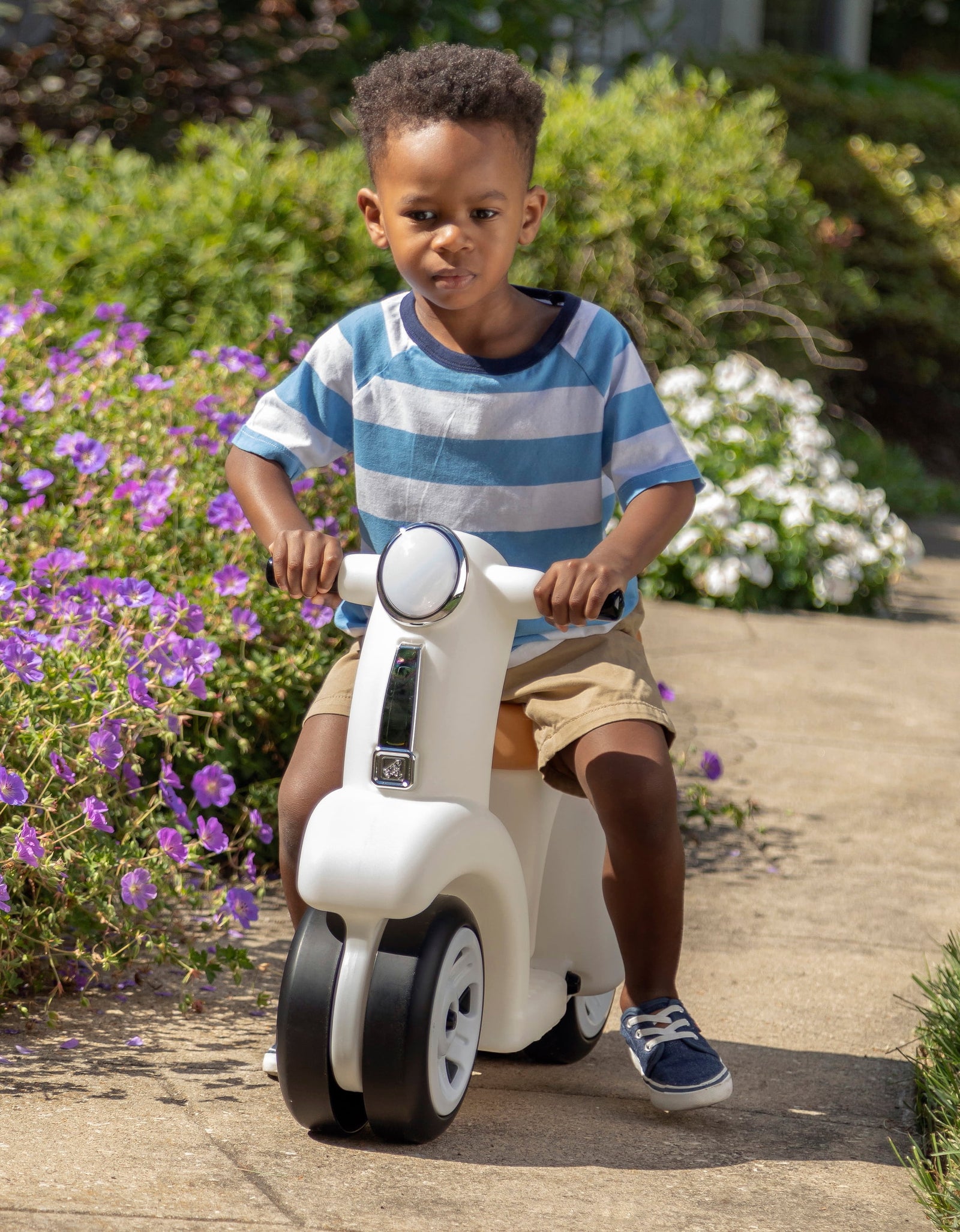 Ride along White Scooter Foot to Floor Ride on Toy for Toddlers